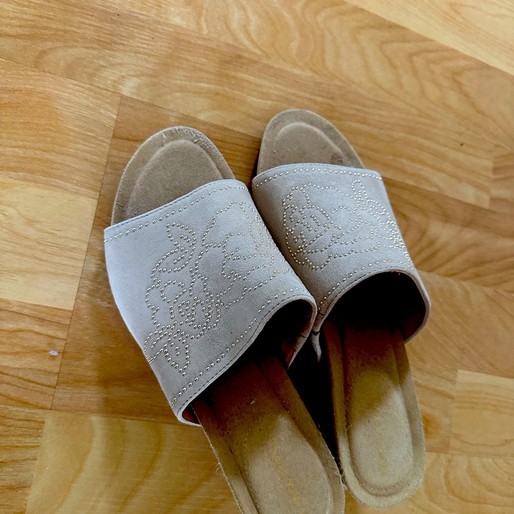 Taryn rose wedge